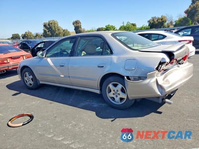 Drugie zdjęcie samochodu z przodu: 1999 HONDA ACCORD EX VIN:1HGCG1655XA015813 - miniatura
