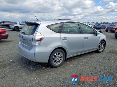 Trzecie zdjęcie samochodu z tyłu: 2012 TOYOTA PRIUS V THREE VIN:JTDZN3EU3C3132887 - miniatura