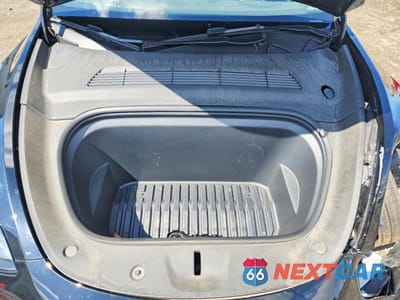 Zdjęcie 11 z 12 samochodu: 2023 TESLA MODEL Y VIN:7SAYGDEE2PA170737 - miniatura