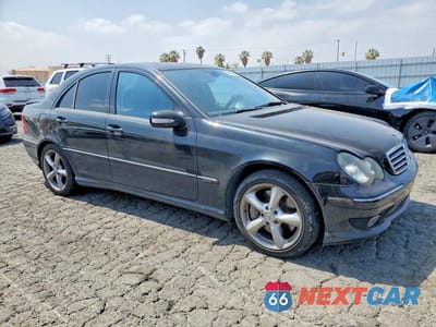 Czwarte zdjęcie samochodu z boku: 2006 MERCEDES-BENZ C 230 VIN:WDBRF52H86F740681 - miniatura