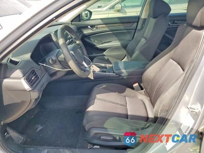 Zdjęcie 7 z 13 samochodu: 2018 HONDA ACCORD EX VIN:1HGCV1F46JA245915 - miniatura