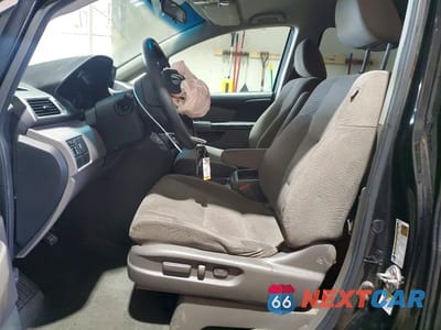Zdjęcie 7 z 13 samochodu: 2011 HONDA ODYSSEY EX VIN:5FNRL5H43BB054562 - miniatura