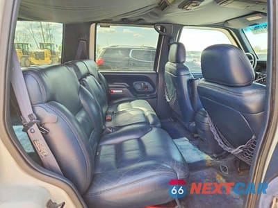 Zdjęcie 11 z 13 samochodu: 1998 CHEVROLET TAHOE K1500 VIN:1GNEK13R8WJ313548 - miniatura