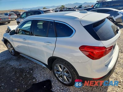 Drugie zdjęcie samochodu z przodu: 2017 BMW X1 XDRIVE28I VIN:WBXHT3C37H5F82412 - miniatura