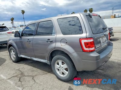 Drugie zdjęcie samochodu z przodu: 2009 FORD ESCAPE XLT VIN:1FMCU03799KD04385 - miniatura