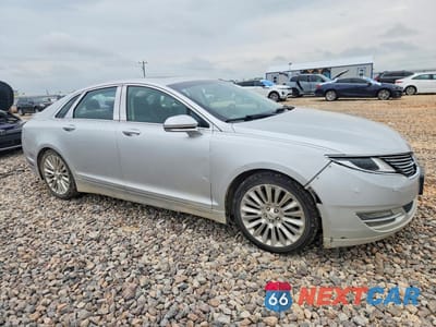 Czwarte zdjęcie samochodu z boku: 2013 LINCOLN MKZ VIN:3LN6L2GK4DR825819 - miniatura