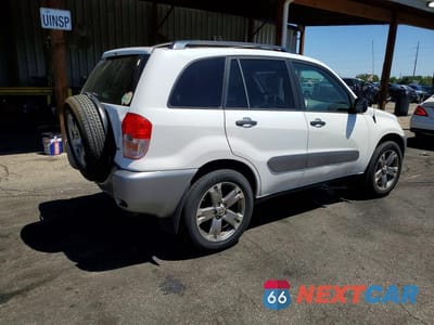 Trzecie zdjęcie samochodu z tyłu: 2002 TOYOTA RAV4 BASE VIN:JTEHH20V420129246 - miniatura
