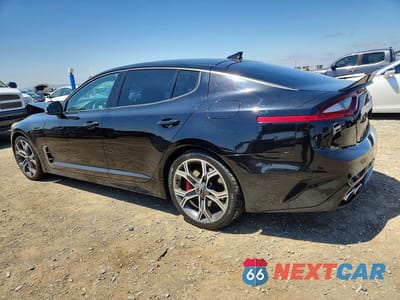 Drugie zdjęcie samochodu z przodu: 2018 KIA STINGER GT1 VIN:KNAE45LC9J6040943 - miniatura