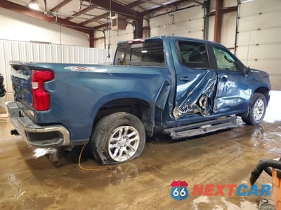 Trzecie zdjęcie samochodu z tyłu: 2024 CHEVROLET SILVERADO K1500 LT VIN:3GCPDDEK0RG226195 - miniatura