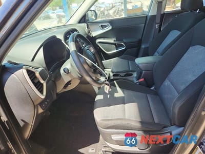 Zdjęcie 7 z 13 samochodu: 2023 KIA SOUL LX VIN:KNDJ23AU5P7882253 - miniatura