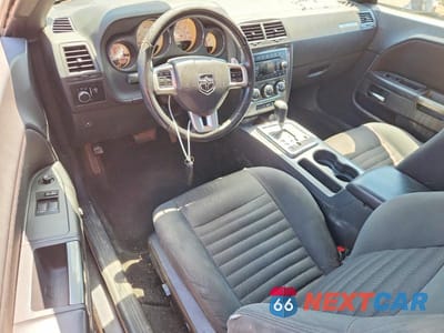 Zdjęcie 8 z 12 samochodu: 2013 DODGE CHALLENGER VIN:2C3CDYAG2DH676158 - miniatura
