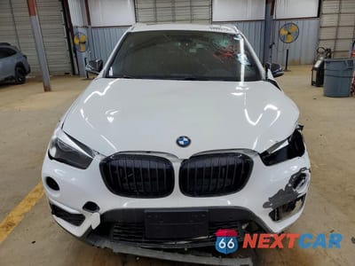 Piąte zdjęcie samochodu w środku: 2018 BMW X1 XDRIVE28I VIN:WBXHT3C36J5L30928 - miniatura