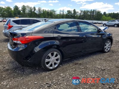 Trzecie zdjęcie samochodu z tyłu: 2013 HYUNDAI ELANTRA VIN:KMHDH4AE2DU003049 - miniatura