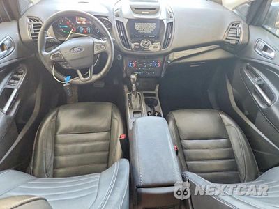 Zdjęcie 8 z 13 samochodu: 2017 FORD ESCAPE TITANIUM VIN:1FMCU9JD4HUD02401 - miniatura