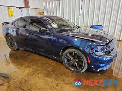 Czwarte zdjęcie samochodu z boku: 2018 DODGE CHARGER POLICE VIN:2C3CDXKT6JH248840 - miniatura