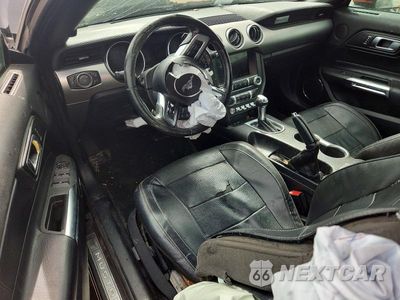 Zdjęcie 8 z 13 samochodu: 2019 FORD MUSTANG VIN:1FATP8UH9K5110001 - miniatura