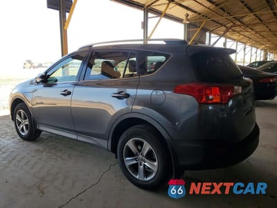 Drugie zdjęcie samochodu z przodu: 2015 TOYOTA RAV4 XLE VIN:JTMWFREV1FJ052712 - miniatura