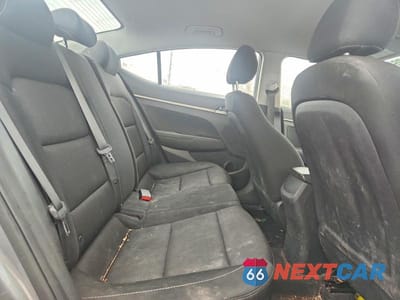 Zdjęcie 10 z 12 samochodu: 2018 HYUNDAI ELANTRA SE VIN:5NPD74LF5JH260001 - miniatura