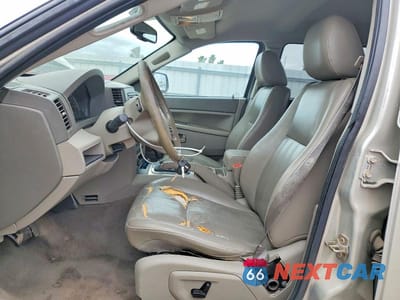 Zdjęcie 7 z 12 samochodu: 2007 JEEP GRAND CHEROKEE VIN:1J8GS48K17C534745 - miniatura