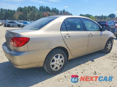 Trzecie zdjęcie samochodu z tyłu: 2005 TOYOTA COROLLA LE VIN:1NXBR30E35Z373511 - miniatura