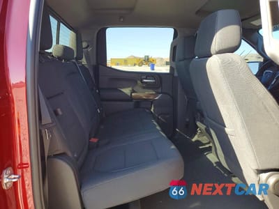 Zdjęcie 10 z 12 samochodu: 2021 CHEVROLET SILVERADO C1500 RST VIN:3GCPWDED3MG144840 - miniatura