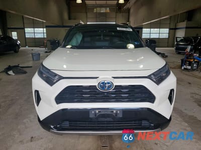 Piąte zdjęcie samochodu w środku: 2022 TOYOTA RAV4 XSE VIN:4T3E6RFV3NU069103 - miniatura