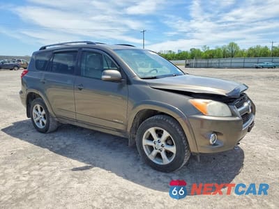 Czwarte zdjęcie samochodu z boku: 2011 TOYOTA RAV4 LIMITED VIN:2T3DF4DV5BW151962 - miniatura