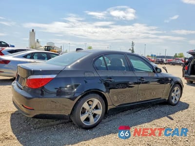 Trzecie zdjęcie samochodu z tyłu: 2008 BMW 528 XI VIN:WBANV13568CZ58202 - miniatura