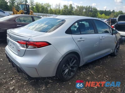 Trzecie zdjęcie samochodu z tyłu: 2026 TOYOTA COROLLA SE VIN:5YFS4MCEXTP257558 - miniatura