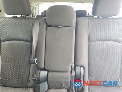 Zdjęcie 10 z 13 samochodu: 2018 DODGE JOURNEY SE VIN:3C4PDCAB7JT241482 - miniatura