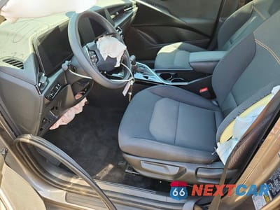 Zdjęcie 7 z 13 samochodu: 2025 KIA NIRO LX VIN:KNDCP3LE5S5278500 - miniatura