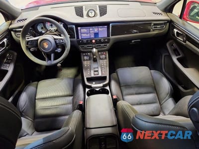 Zdjęcie 8 z 14 samochodu: 2025 PORSCHE MACAN S VIN:WP1AG2A51SLB42234 - miniatura