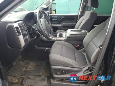 Zdjęcie 7 z 12 samochodu: 2016 CHEVROLET SILVERADO K1500 LT VIN:3GCUKREC9GG231617 - miniatura