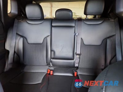Zdjęcie 10 z 13 samochodu: 2025 JEEP COMPASS TRAILHAWK VIN:3C4NJDDN5ST532835 - miniatura