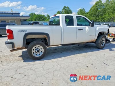 Trzecie zdjęcie samochodu z tyłu: 2012 CHEVROLET SILVERADO K2500 HEAVY DUTY VIN:1GC2KVCGXCZ226880 - miniatura