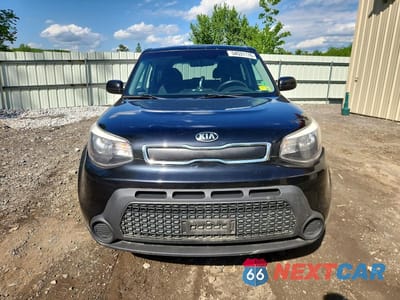 Piąte zdjęcie samochodu w środku: 2016 KIA SOUL VIN:KNDJN2A21G7393638 - miniatura