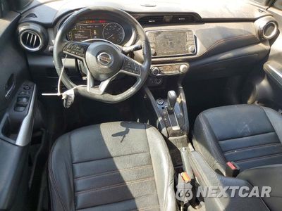 Zdjęcie 8 z 13 samochodu: 2020 NISSAN KICKS SR VIN:3N1CP5DV7LL528494 - miniatura
