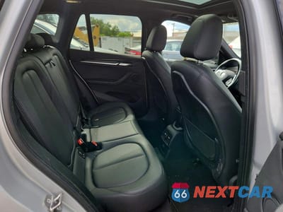 Zdjęcie 11 z 13 samochodu: 2016 BMW X1 XDRIVE28I VIN:WBXHT3C35GP881266 - miniatura