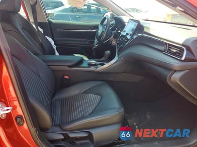 Zdjęcie 7 z 12 samochodu: 2023 TOYOTA CAMRY VIN:4T1G11AK6PU174896 - miniatura