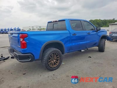 Trzecie zdjęcie samochodu z tyłu: 2023 CHEVROLET SILVERADO K1500 ZR2 VIN:3GCUDHELXPG206777 - miniatura