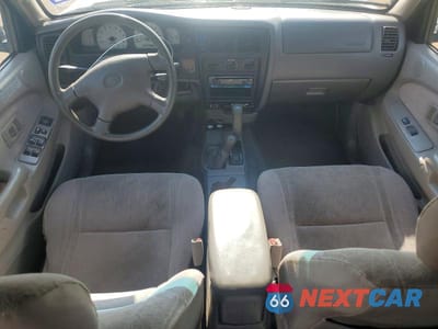 Zdjęcie 8 z 13 samochodu: 2003 TOYOTA TACOMA DOUBLE CAB VIN:5TEHN72N53Z263322 - miniatura