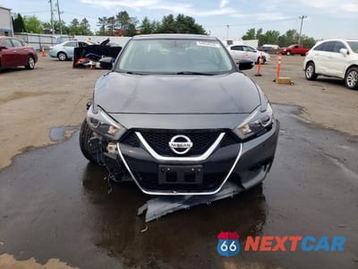 Piąte zdjęcie samochodu w środku: 2018 NISSAN MAXIMA 3.5 SL VIN:1N4AA6AP3JC398536 - miniatura