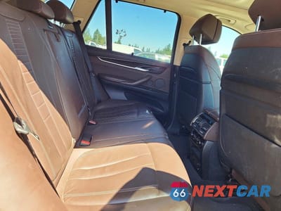 Zdjęcie 11 z 13 samochodu: 2015 BMW X5 XDRIVE50I VIN:5UXKR6C55F0J74856 - miniatura