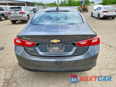Zdjęcie 6 z 12 samochodu: 2017 CHEVROLET MALIBU LT VIN:1G1ZE5ST8HF104654 - miniatura