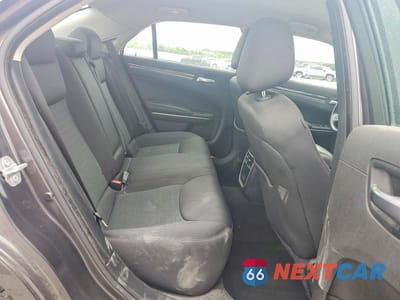 Zdjęcie 10 z 13 samochodu: 2020 CHRYSLER 300 TOURING VIN:2C3CCAAG4LH233650 - miniatura