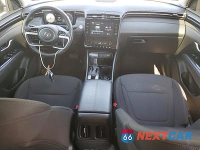 Zdjęcie 8 z 12 samochodu: 2022 HYUNDAI TUCSON SEL VIN:5NMJFCAE8NH115788 - miniatura