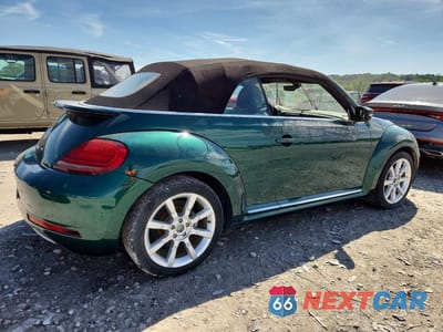 Trzecie zdjęcie samochodu z tyłu: 2018 VOLKSWAGEN BEETLE S VIN:3VW5DAAT0JM502351 - miniatura