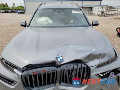 Zdjęcie 12 z 13 samochodu: 2027 BMW X7 XDRIVE40I VIN:5UX23EM06V9439762 - miniatura
