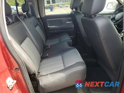 Zdjęcie 10 z 12 samochodu: 2008 DODGE DAKOTA QUAD LARAMIE VIN:1D7HW58N98S599551 - miniatura