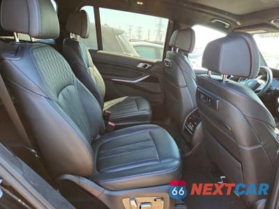 Zdjęcie 10 z 12 samochodu: 2021 BMW X7 XDRIVE40I VIN:5UXCW2C04M9F88443 - miniatura
